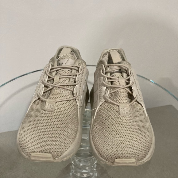 Adidas - Picture 4 of 5